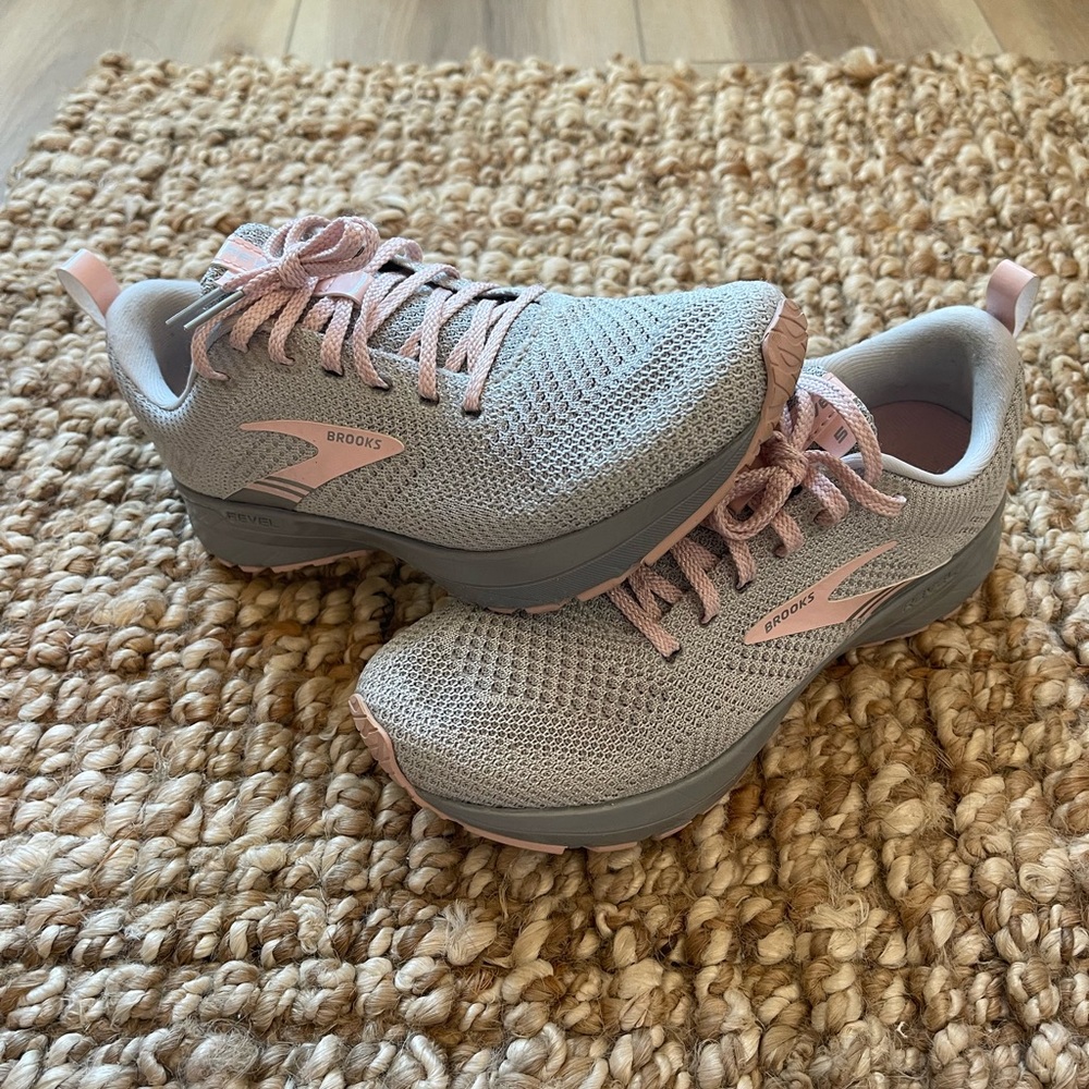 Brooks Revel Running Shoes